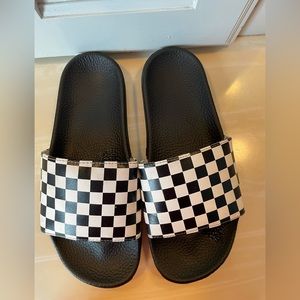 Vans slides